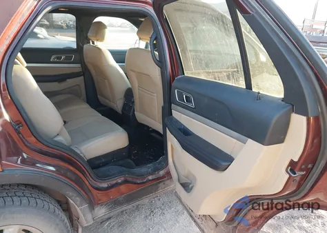 2016 Ford Explorer Xlt z USA, uszkodzony, nr VIN 1FM5K8D81GGA11598